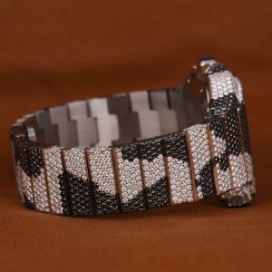 Montre à quartz pour homme en or 18 carats plaqué or avec diamants moissanite complets, design attrayant, montre à quartz sertie de strass pour homme - Product Image 5