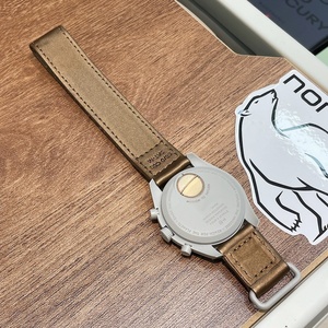 <span class=keywords><strong>Orologi</strong></span> Meccanici di Alta Qualità da Uomo e <span class=keywords><strong>Donna</strong></span> Lunari in Bioceramica Co-Branded <span class=keywords><strong>Casual</strong></span> Impermeabili con Velcro e Molteplici Colori - Product Image 6