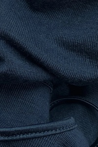 Camiseta de Manga Corta Tejida 100% Lana con Cuello en U para Mujer, Secado Rápido, Hecha en Italia - Product Image 5