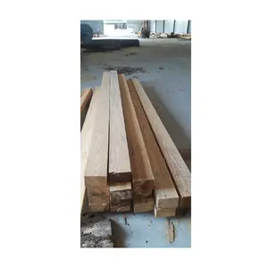 Productos de madera sostenible Estilo tradicional Tablero de madera de pino amarillo del Sur Barco al por mayor de marca vietnamita