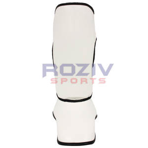 Espinilleras de Piel Sintética de Alta Calidad con Diseño de Logotipo Personalizado para Muay Thai, MMA, Kick Boxing - Protectoras y Suaves - Product Image 2