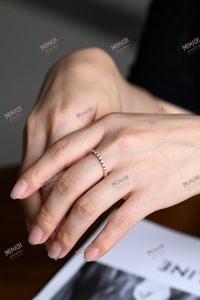 แหวนเพชรมอยส์ซอไนต์ทรงกลมสไตล์วินเทจสำหรับผู้หญิงแหวนแต่งงานสีทองล้วนสำหรับเป็นของขวัญครบรอบปีที่สง่างาม - Product Image 6