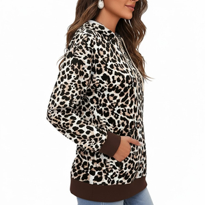 เสื้อฮู้ดดี้ผู้หญิงลายเสือดาว สไตล์สตรีท คุณภาพสูง ดีไซน์ล่าสุดประจำปี 2026 สีพื้น สำหรับฤดูหนาว - Product Image 5