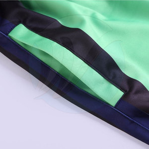 Nouveau modèle Combinaison de jogging pour homme Matériau durable et respirant Vêtements de mode pour la saison du printemps Style d'ensemble - Product Image 6