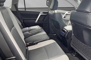 Nouveau SUV de luxe 7 places grand format 2024, 44 pouces, 415 CV, transmission automatique, réservoir de carburant de 80 L, véhicule tout-terrain haut de gamme - Product Image 2