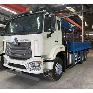 Grue à flèche télescopique montée sur camion Haohan NX400 6x4, environ. Grue de camionnette de 400 CV - Product Image 1
