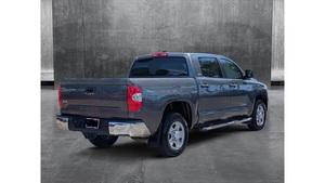 Toyota Tundra SR5 CrewMax 2021, benne de 5,5 pieds, moteur 5,7 L, 4x4, état impeccable - Product Image 4