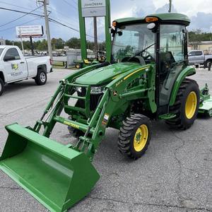 Tracteur agricole John Deere 110 CV 4x4 à transmission par engrenages, occasion, avec pompe et roulement, garantie 3 ans, à vendre - Product Image 6