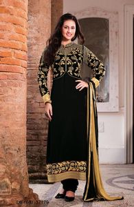 Nouvelle broderie magnifique sur longue KURTA, robe pantalon ornée de perles de verre cristal, DABKA, travail pour les tenues de fête/mariage @ 2022 - Product Image 2