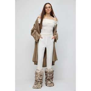 Blusa Elegante con Hombros Descubiertos, Cuello Redondo, Manga Corta, Diseño Casual, Tejido de Viscosa y Algodón, 220g, Talla Única, Logotipo Frontal - Product Image 3