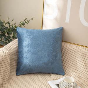 Juego de 2 Fundas de Almohada Decorativas de Terciopelo de Lujo para el Hogar, 18 x 18 Pulgadas, Diseño Navideño, Diseño de Hojas de Plantas Cuadradas Portátiles para el Hogar y la Oficina - Product Image 5