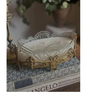 เทียนหอมจากขี้ผึ้งถั่วเหลืองในโถแก้วตกแต่งด้วยทองเหลืองและอะลูมิเนียมแบบดั้งเดิม เหมาะสำหรับโรงแรม ใช้เสิร์ฟ กลิ่นหอม ตกแต่งบ้าน ตกแต่งโต๊ะ - Product Image 1