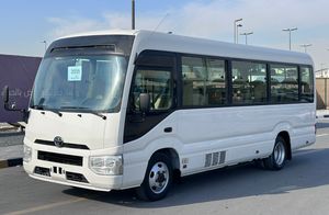 AUTOBUS USATO 2019 TOYOTA COASTER DIESEL 4.2L MOTORE 1HZ 6 CILINDRI 23+ POSTI CAVALCHIETTI NON CONOSCIBILI TRASMISSIONE MANUALE - Product Image 4