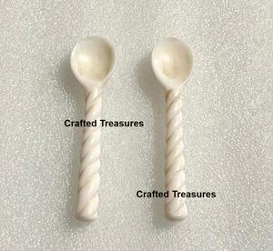 ช้อนชาเรซิ่นคุณภาพพรีเมียม ดีไซน์เรียบหรู ช้อนเสิร์ฟเรซิ่น ด้ามจับบิดเกลียว ช้อนขนาดเล็ก สำหรับเครื่องใช้บนโต๊ะอาหารและเครื่องครัว - Product Image 6