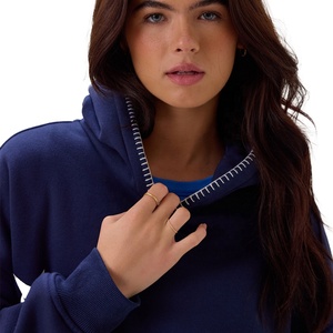 Sudadera Unisex con Bordado en Contraste, Transpirable, Ecológica, 100% Algodón, Excelente Calidad, Sudadera de Lujo, Gruesa, Personalizable - Product Image 1