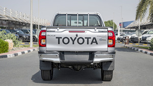 Clean TOYO_TA HILUX DC 2.4L 4X4 2022 Pickup Track d'occasion - Product Image 6
