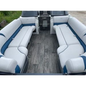Pare-brise Avalon Catalina Quad Lounge 27 pieds, modèle 2023, état d'occasion - Product Image 6