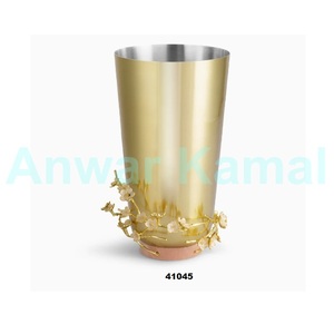 Top High Quality Gold Metal Round Side <b>Small</b> <b>Flower</b> <b>Vases</b> Decorative <b>Flower</b> Pot for Wedding Party Events Home & Dining Decor - Product Image 4