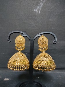 ชุดตุ้มหูพร้อม22CT ต่างหูชุบทอง Jhumka เครื่องประดับสำหรับผู้หญิงจากผู้ส่งออกอินเดีย - Product Image 3
