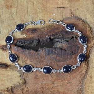 Bracelet réglable en argent sterling avec pierre de soleil bleue, bijoux en pierres précieuses faits à la main, cadeau élégant pour femmes - Product Image 4