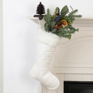 Elegante soporte de calcetín de Navidad de hierro para chimenea Mantel decoración de vacaciones estante organizador de exhibición - Product Image 1