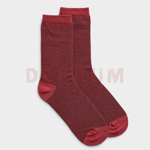 Chaussettes décontractées pour hommes de haute qualité coton respirant grande taille chaussettes de course taille personnalisée anti-dérapant caractéristique commande minimum 10 paires - Product Image 1