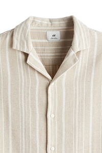 Top Trending Men's Custom Brand Regular Fit Comfort Wear Mezcla de algodón texturizado Manga corta Rayas Precio al por mayor Resort Shirt - Product Image 4