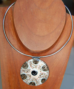 Colgantes de Concha Marina de Indonesia, Joyería de Concha Marina, Colgantes de Acero Inoxidable, Colgantes de Concha Marina Artísticos con Acero Inoxidable - Product Image 4