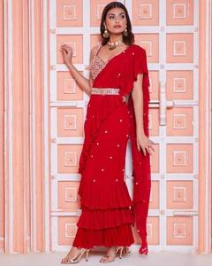Đẹp Đảng Mặc Màu Đỏ Giả <span class=keywords><strong>Georgette</strong></span> Moti Làm Việc Và 3 Lớp Ruffle <span class=keywords><strong>Saree</strong></span> Lá Giấy Làm Việc Áo Thiết Kế Truyền Thống <span class=keywords><strong>Saree</strong></span> - Product Image 2