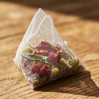 Thé éclaircissant pour la peau personnalisé avec rose et hibiscus, marque privée, thé pour une peau éclatante
