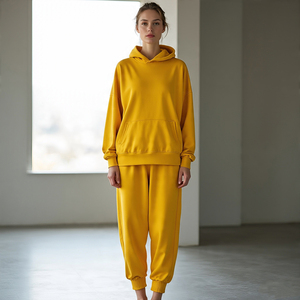 ชุดวอร์มมีฮู้ดสำหรับผู้หญิงพร้อมเชือกปิดระบายอากาศลายพื้นพร้อมโลโก้ด้านหน้า - Product Image 5