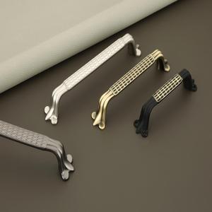 Poignée de tiroir de cuisine réglable en alliage de zinc de qualité supérieure, texture filaire, quincaillerie pour commode, villa, armoire, maison - Product Image 1