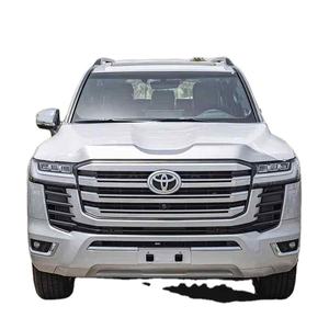 Usado en buen estado, 2024, para 300 VXR 3.3D, volante a la izquierda, asientos de cuero, cámara trasera, automático inteligente - Product Image 1