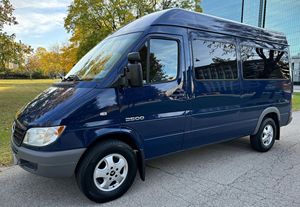 รถตู้ดอดจ์ สปรินเตอร์ 2500 ปี 2005 ผลิตโดยเมอร์เซเดส เบนซ์ ผู้ใช้เดียว เครื่องยนต์เทอร์โบดีเซล 10 ที่นั่ง หลังคาสูง - Product Image 6