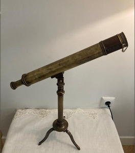 Telescopio Antiguo de Primera Calidad, Muy Bien Conservado, con Base y Soporte Hechos a Mano, Telescopio de Latón, el Mejor Artículo para Regalo - Product Image 1