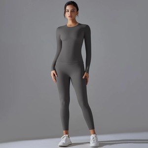 Nuevo y elegante conjunto de 2 piezas 100% algodón orgánico gimnasio entrenamiento Yoga conjunto de alta calidad transpirable mujeres chándal - Product Image 1