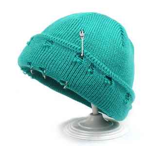 Gorro de Punto Rasgado de Moda Urbana con Imperdible, Gorro de Punto Acrílico - Product Image 1