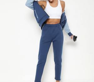 Top diseño personalizado mujeres chándal OEM entrenamiento deportivo Jogging desgaste chándal Jogger traje mujeres impreso chándal al por mayor - Product Image 5