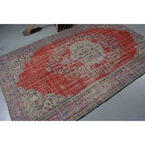 5.5x8.9 ft Rug, Turkish Rug, Vintage <b>Red</b> <b>Wool</b> Solid Rug - Product Image 2