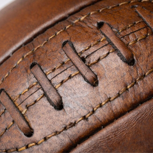 Balones de fútbol de cuero Vintage de alta calidad Logotipo personalizado T-Penal Balones de fútbol Diseño personalizado para profesionales y promociones - Product Image 4