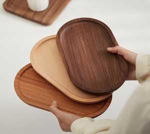 Plateau en bois avec poignée dans le salon, plateau de pays de table basse, cuisine, plateau décoratif avec poignée - Product Image 3