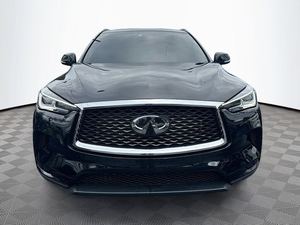 Titre propre, faible kilométrage - QX50 Luxxe FWD d'occasion 2023 - Product Image 2