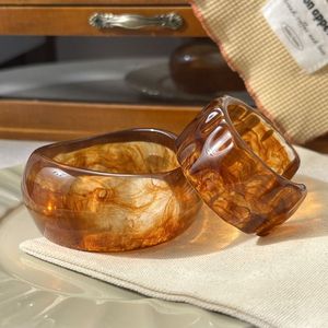 Brazalete de Resina Vintage de Calidad Premium para Exportación India, Brazalete Hecho a Mano con Diseño Minimalista de Cuentas, Color Personalizable, ARTESANÍA - Product Image 6