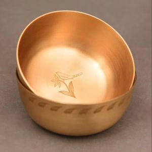 ชุดรับประทานอาหารค่ำทองเหลืองบริสุทธิ์สำหรับร้านอาหารดีไซน์ทันสมัยชุดกลมชามทองเหลืองสำหรับใช้ในบ้านโรงแรม - Product Image 1