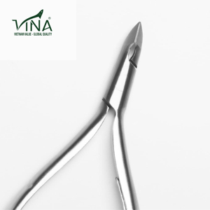 Cortacutículas Profesional Vina VNC-05-GC de Acero Inoxidable Gris con Cuchilla Afilada para el Cuidado de las Uñas, Duradero para Uso Diario - Product Image 2