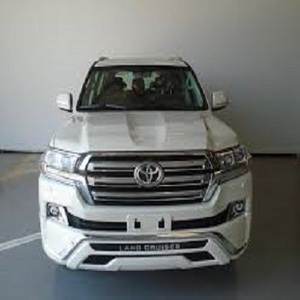 (T&B) Toyota Land Cruiser 4.5L TDSL GXR Usado 2022 2023 - Product Image 1