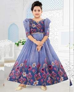 Nouveau costume en organza de soie marron Anarkali Taby pour filles brodé et imprimé numériquement avec Dupatta pour l'été - Product Image 5