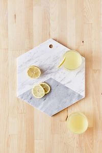 Planche à découper moderne en marbre, surface de travail de cuisine en pierre lisse, design élégant pour la cuisine quotidienne et l'utilisation alimentaire - Product Image 5