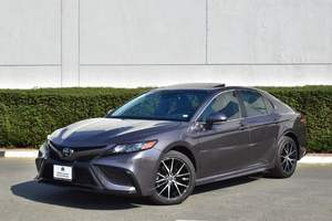 Bonne voiture disponible - Product Image 3