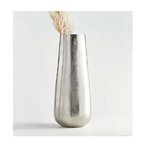 光沢のあるシルバーコーティング金属チューブフラワー花瓶装飾用低価格アンティークメタル花瓶テーブルトップ装飾用